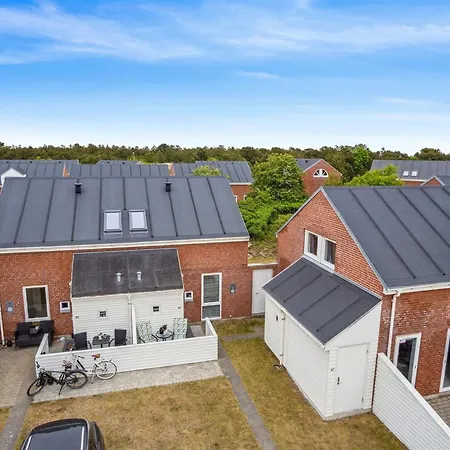 Apartament Withulf - 2-3km From The Sea By Interhome