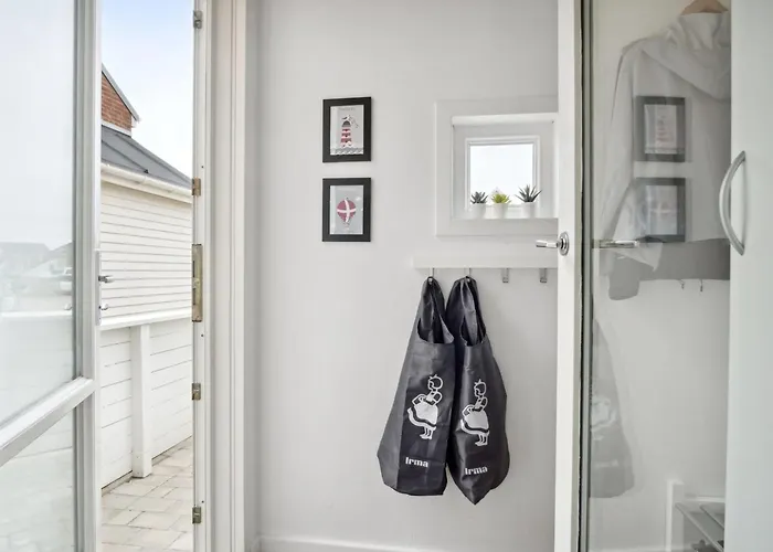 Withulf - 2-3km From The Sea By Interhome